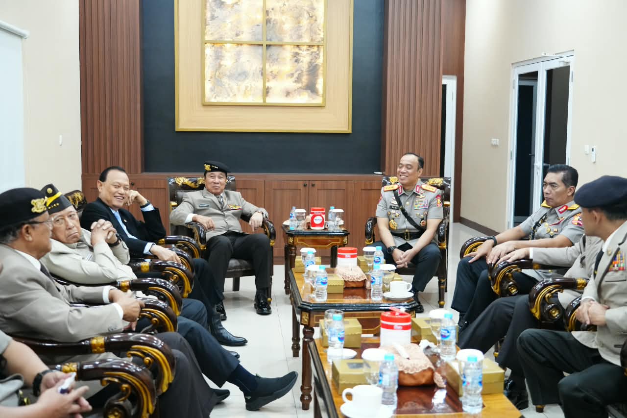 Momen Hari Juang Polri, Mantan Kapolri Berkumpul di Mabes